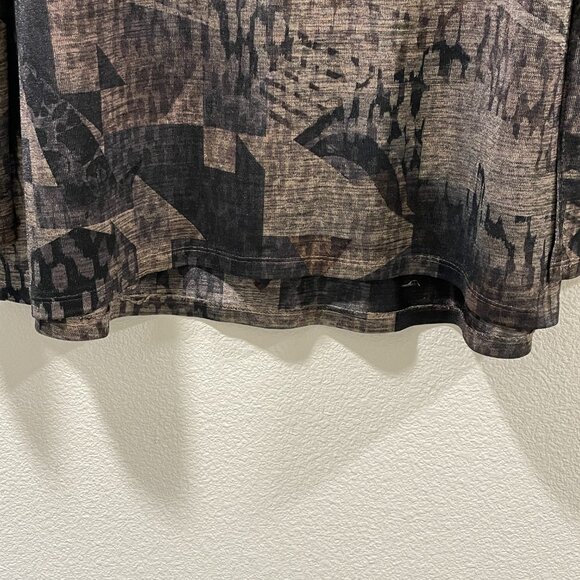 ENERGE WORLD WEAR Rhinestone Trim Top, Black/MultiPrint - XL - Picture 6 of 9